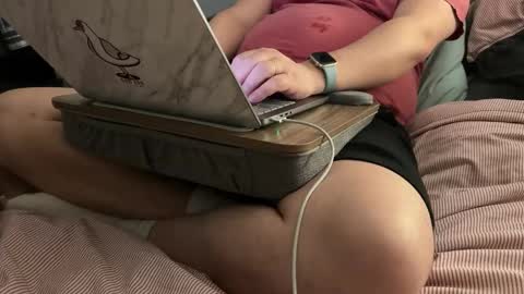 jaqenhghr online show from December 14, 2024, 9:40 am