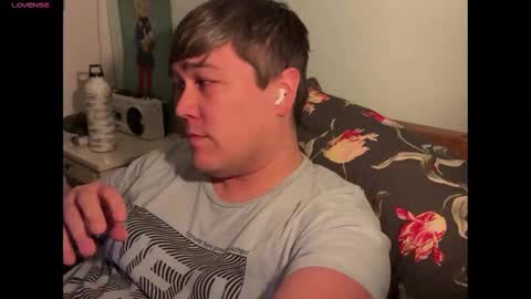 jaqenhghr online show from December 31, 2024, 8:48 am