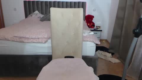 jaqueline88 online show from December 23, 2024, 7:17 am