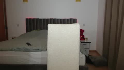 jaqueline88 online show from February 22, 2025, 6:28 am