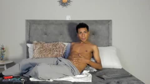 jared_blake online show from December 21, 2024, 1:47 am