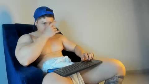 Snapshot of jared_scott_ chatting on October 31, 2025, 2:34 am Jared online show from October 31, 2025, 2:34 am