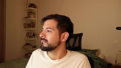 Snapshot of jarod3426 chatting on February 19, 2026, 7:43 pm JAROD online show from February 19, 2026, 7:43 pm