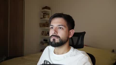 Snapshot of jarod3426 chatting on March 21, 2026, 7:17 pm JAROD online show from March 21, 2026, 7:17 pm