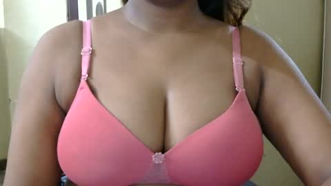 Snapshot of jasmeen_love143 chatting on July 16, 2026, 9:48 am jasmeen online show from July 16, 2026, 9:48 am