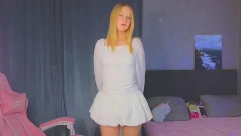 Jasmi online show from January 17, 2026, 11:59 am