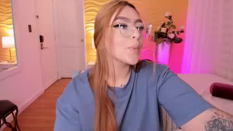 Snapshot of jasmiinevans chatting on February 26, 2025, 11:48 pm Jasmin Evans online show from February 26, 2025, 11:48 pm