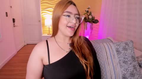 Snapshot of jasmiinevans chatting on March 7, 2025, 8:11 pm Jasmin Evans online show from March 7, 2025, 8:11 pm