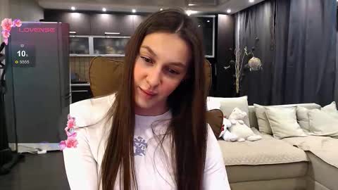 Jasmine online show from March 12, 2026, 9:10 pm