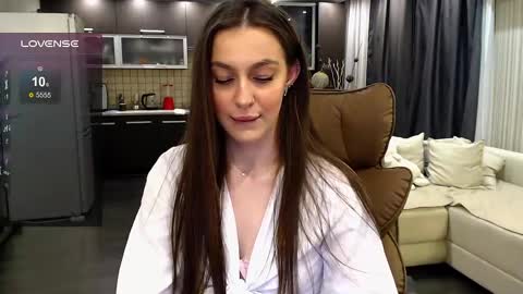 Jasmine online show from June 3, 2026, 9:53 pm