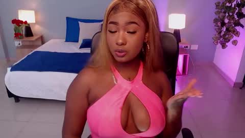 Instagram jasminecampbell1  online show from November 28, 2025, 9:06 pm