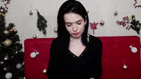 JasmineKouch online show from January 17, 2025, 12:31 am