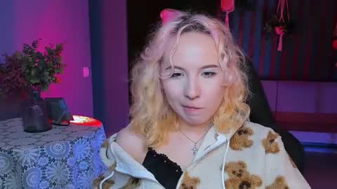 Jasmine online show from February 23, 2025, 2:14 pm