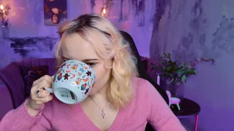 Jasmine online show from March 6, 2025, 8:19 am