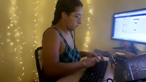 Jasmine online show from March 2, 2026, 12:23 pm