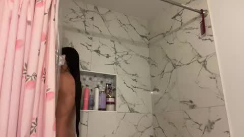 Jasmine Tate online show from February 12, 2026, 9:32 pm