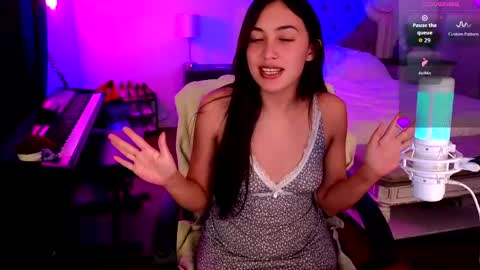 Jasmine Winters online show from April 25, 2026, 1:41 pm