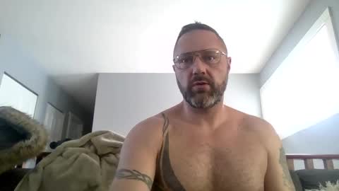 Snapshot of jasonskink99 chatting on February 7, 2025, 9:58 pm jasonskink99 online show from February 7, 2025, 9:58 pm