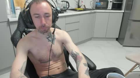 Snapshot of jasonwaker chatting on April 7, 2026, 9:04 pm jasonwaker online show from April 7, 2026, 9:04 pm