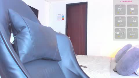 JBrooksXx online show from October 30, 2025, 6:30 pm