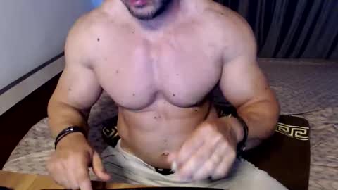 JaspherMscl online show from May 27, 2026, 2:41 am