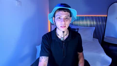 Snapshot of jasson_smit chatting on November 2, 2025, 1:35 pm J A S S O N online show from November 2, 2025, 1:35 pm