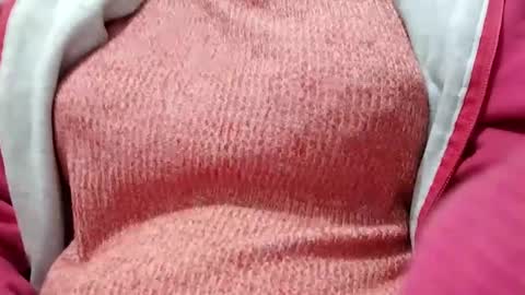 jasspreettt online show from January 3, 2025, 2:43 am