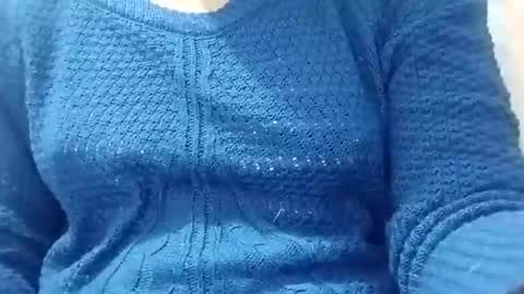 jasspreettt online show from December 3, 2025, 1:24 am