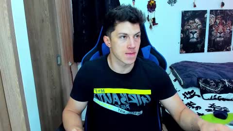 Javier online show from February 19, 2025, 6:21 pm