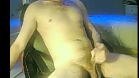 javigtz online show from February 15, 2026, 3:03 am