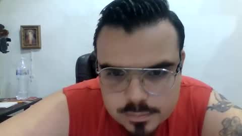 Snapshot of javirmxxs chatting on May 14, 2026, 6:15 pm Javi online show from May 14, 2026, 6:15 pm