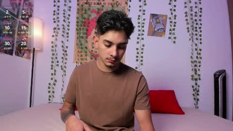 Jax and Jinx online show from April 22, 2026, 2:36 am