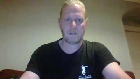 jaxx7777 online show from November 17, 2025, 3:34 am