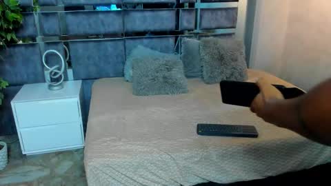 jay jhonson online show from February 19, 2026, 4:19 am