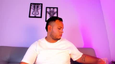 Snapshot of jay_kross1 chatting on February 2, 2026, 7:34 pm jayyy online show from February 2, 2026, 7:34 pm