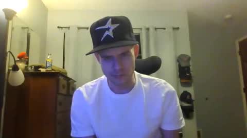 Snapshot of jaybrik92 chatting on May 3, 2026, 2:17 am Jlio Delgauto online show from May 3, 2026, 2:17 am