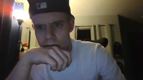 Snapshot of jaybrik92 chatting on May 11, 2026, 2:17 am Jlio Delgauto online show from May 11, 2026, 2:17 am