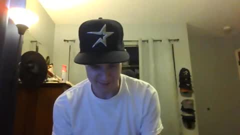 Snapshot of jaybrik92 chatting on May 25, 2026, 1:44 am Jlio Delgauto online show from May 25, 2026, 1:44 am