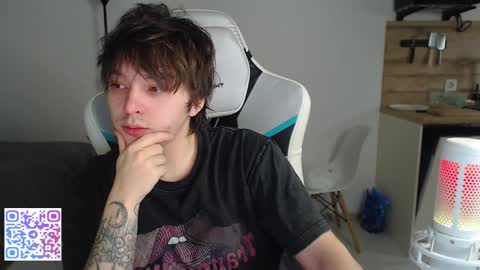 Snapshot of jayce_icestone chatting on January 19, 2026, 2:15 am Jayce online show from January 19, 2026, 2:15 am