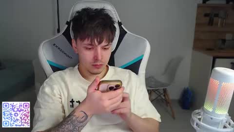 Snapshot of jayce_icestone chatting on February 4, 2026, 5:30 pm Jayce online show from February 4, 2026, 5:30 pm