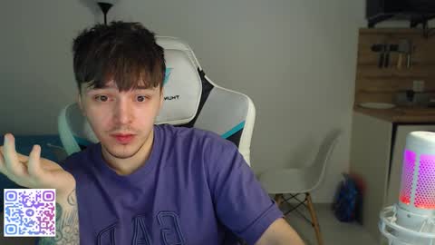 Snapshot of jayce_icestone chatting on February 7, 2026, 2:48 am Jayce online show from February 7, 2026, 2:48 am