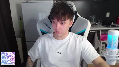 Snapshot of jayce_icestone chatting on February 17, 2026, 2:24 pm Jayce online show from February 17, 2026, 2:24 pm