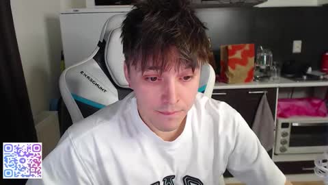 Snapshot of jayce_icestone chatting on February 18, 2026, 4:36 pm Jayce online show from February 18, 2026, 4:36 pm