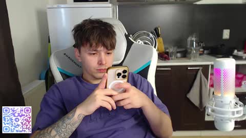 Snapshot of jayce_icestone chatting on February 20, 2026, 6:26 am Jayce online show from February 20, 2026, 6:26 am