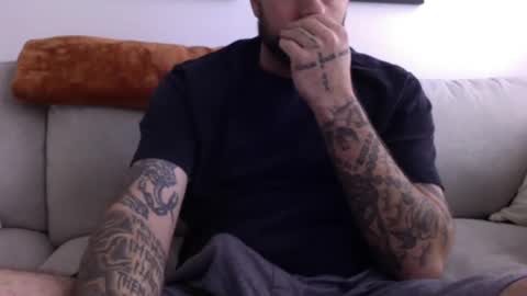 jayg333 online show from February 19, 2025, 3:05 pm