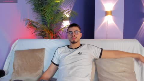 Jay online show from April 1, 2026, 6:49 pm