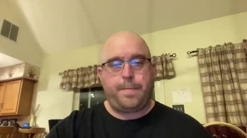 jayredneck online show from April 22, 2026, 1:41 am