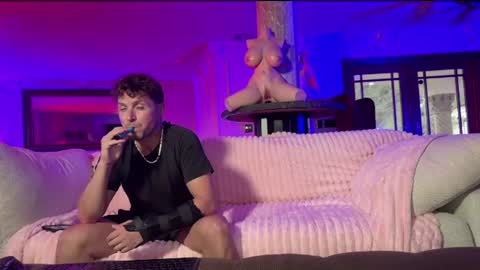 Snapshot of jayromeroxxx chatting on June 11, 2026, 2:33 am Jay Romero XXX online show from June 11, 2026, 2:33 am