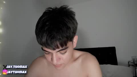 jaythomax online show from December 28, 2024, 8:05 am