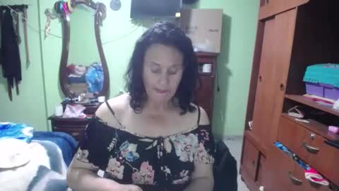 Snapshot of jazmin_rios chatting on January 25, 2025, 5:40 pm jazmim online show from January 25, 2025, 5:40 pm